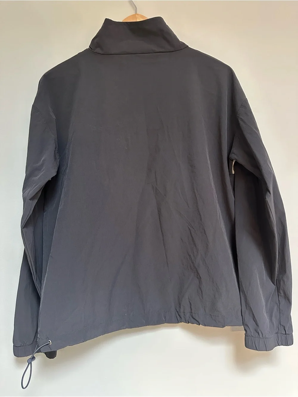 white birch Two‑Tone Beige & Black Half‑Zip Windbreaker Jacket Women’s Medium